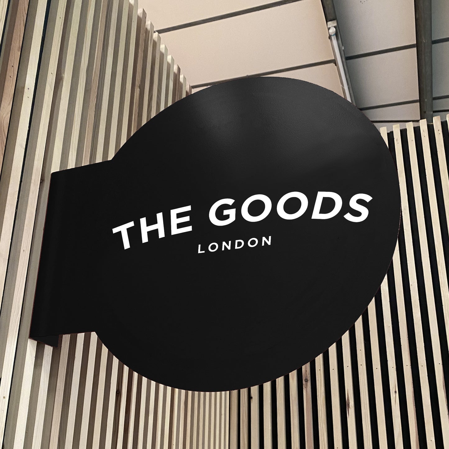 Circle Metal Sign