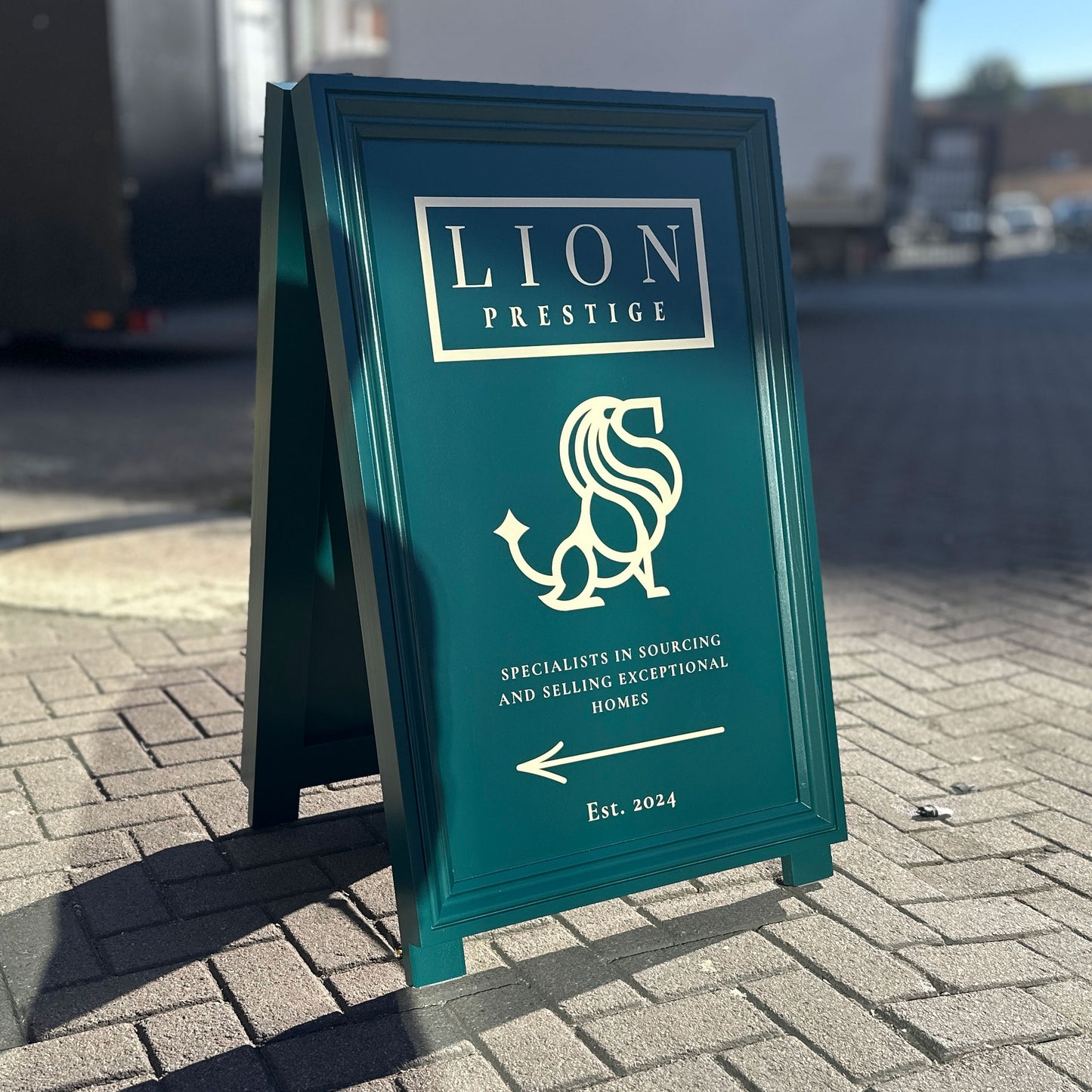 Green Painted wood A board