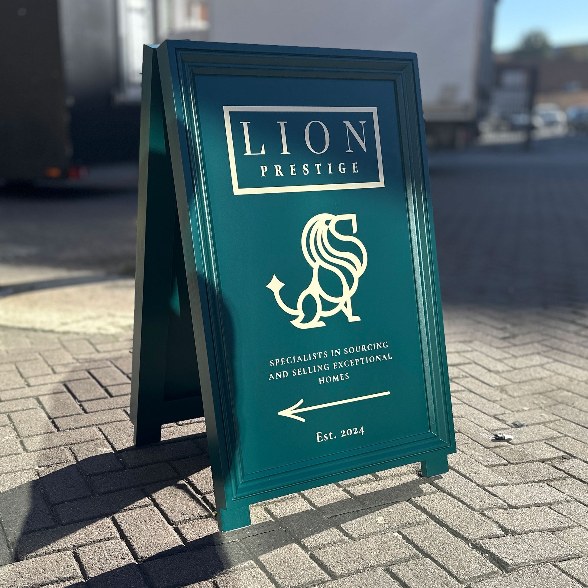 Green Painted wood A board