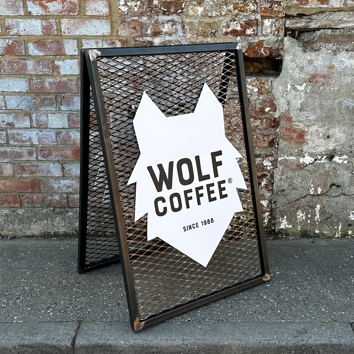 Cool pavement sign